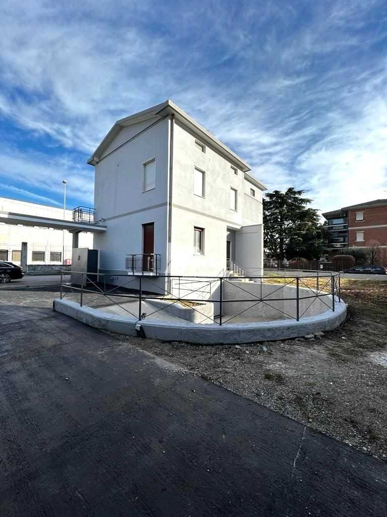casa indipendente in vendita a Brescia