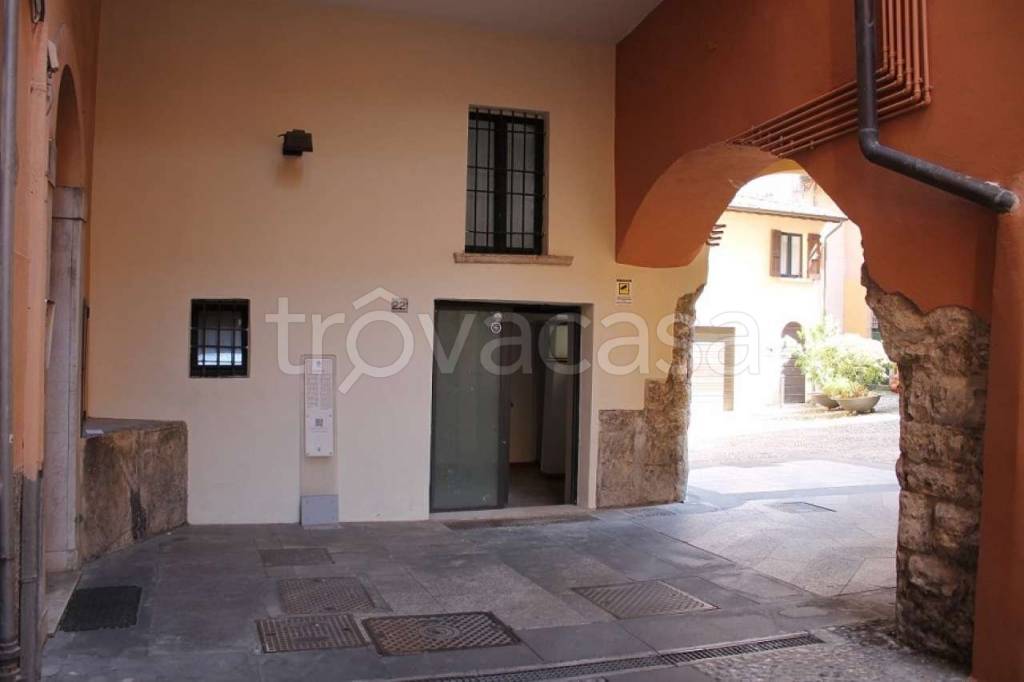 appartamento in vendita a Brescia in zona Centro Storico