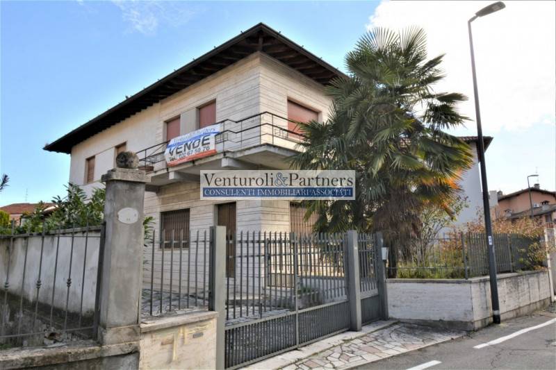casa indipendente in vendita a Brescia in zona Fiumicello