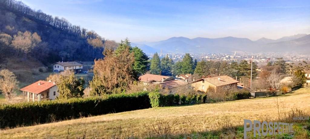 casa indipendente in vendita a Brescia in zona Costalunga