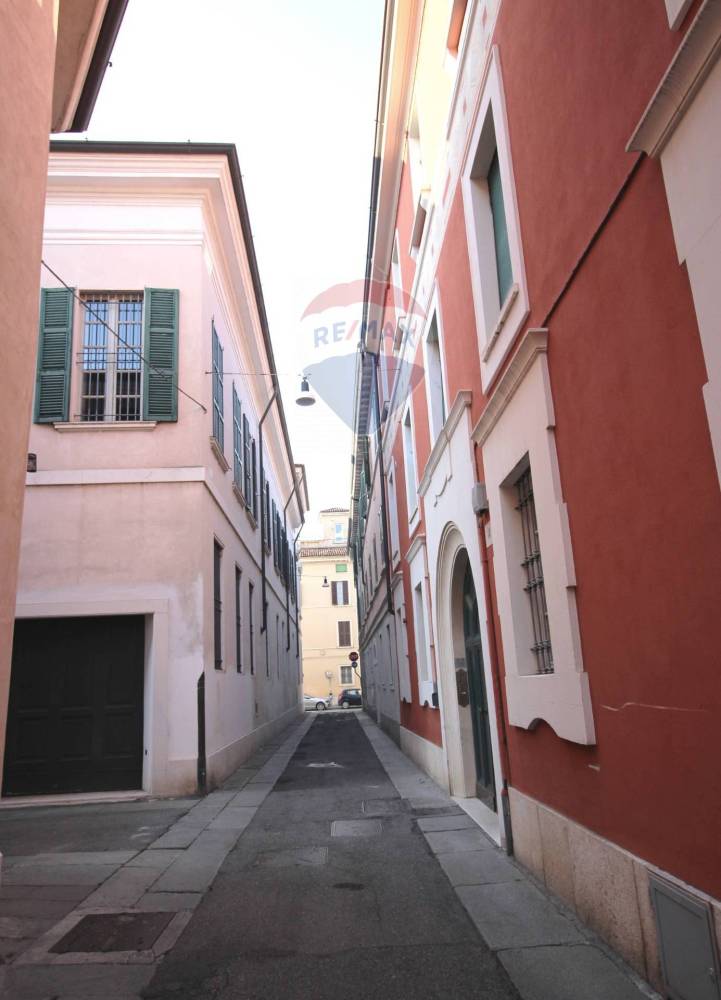 casa indipendente in vendita a Brescia in zona Centro Storico