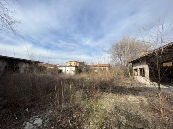 terreno edificabile in vendita a Brescia in zona Fornaci