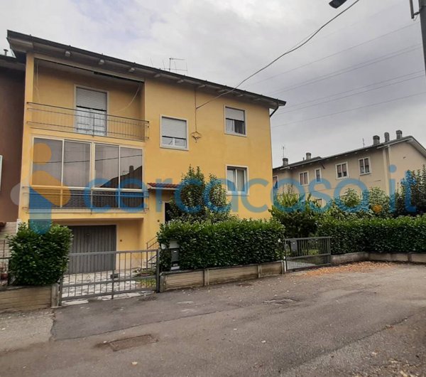 appartamento in vendita a Brescia in zona Villaggio Prealpino