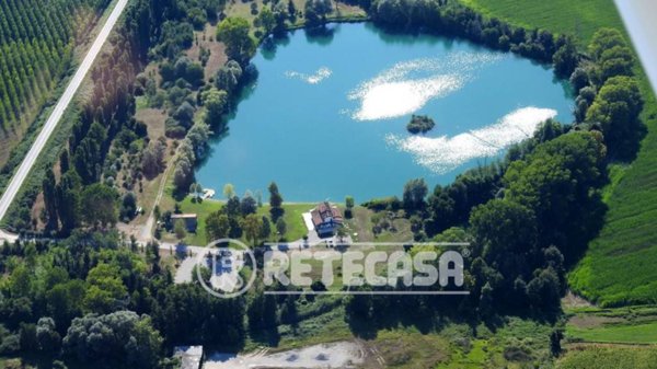 negozio in vendita a Brescia in zona Chiesa Nuova