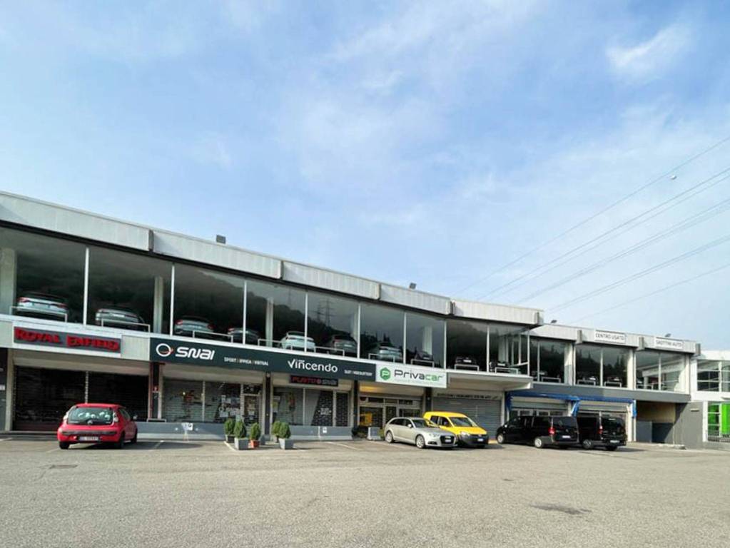 negozio in vendita a Brescia in zona San Polo