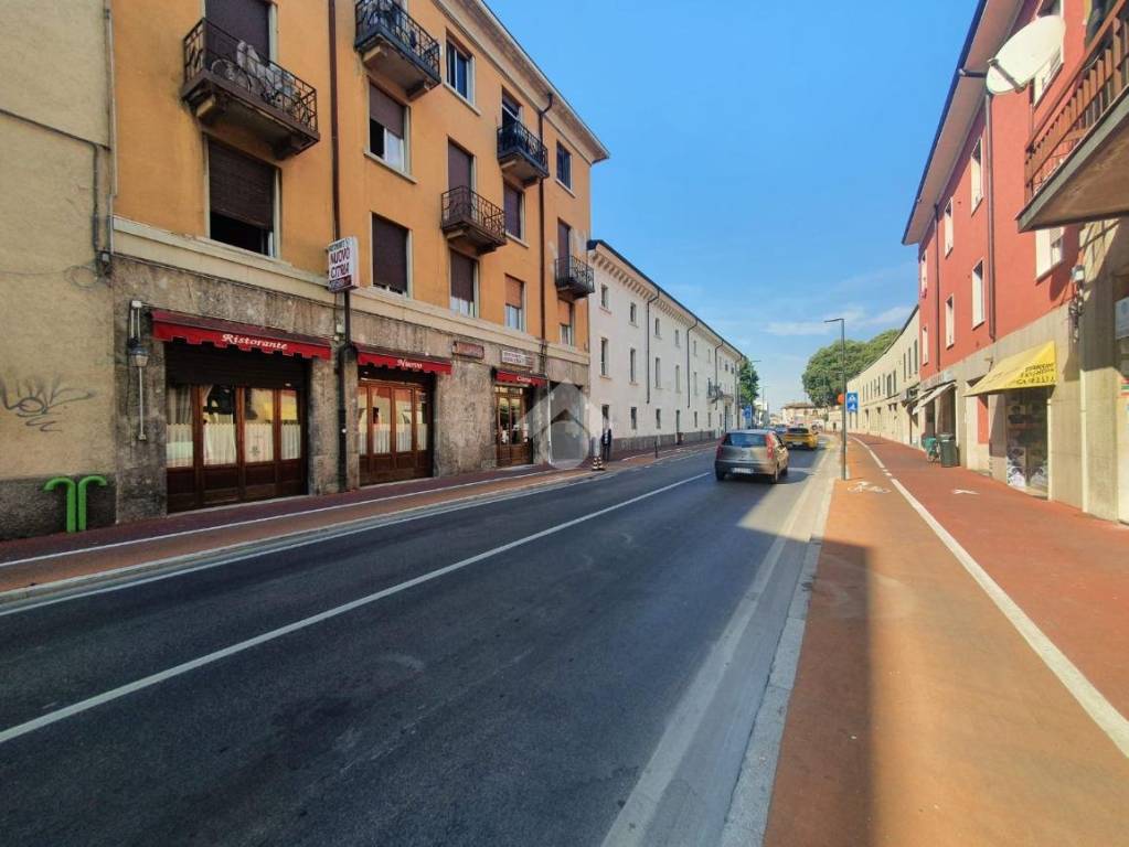 appartamento in vendita a Brescia in zona Quartiere Primo Maggio