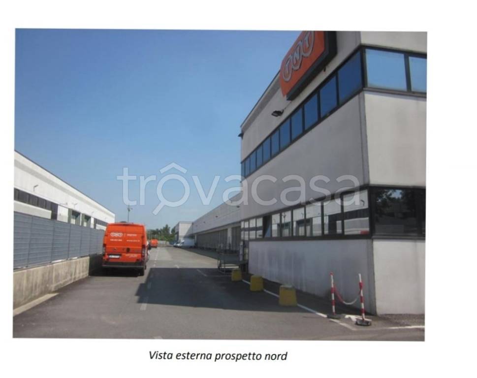 capannone in vendita a Brescia in zona Fornaci