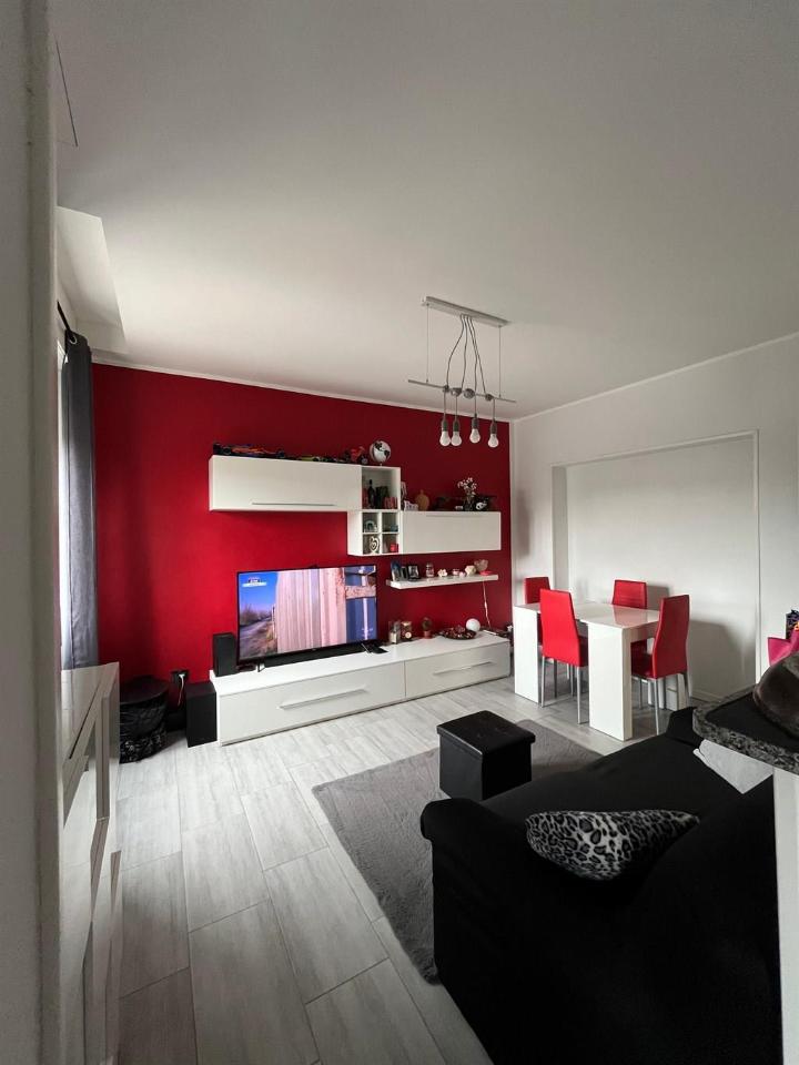 appartamento in vendita a Brescia in zona Quartiere Primo Maggio