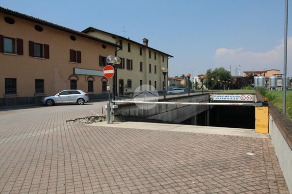 negozio in vendita a Brescia in zona Centro Storico