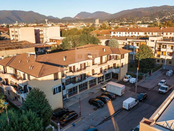 negozio in vendita a Brescia in zona Chiusure