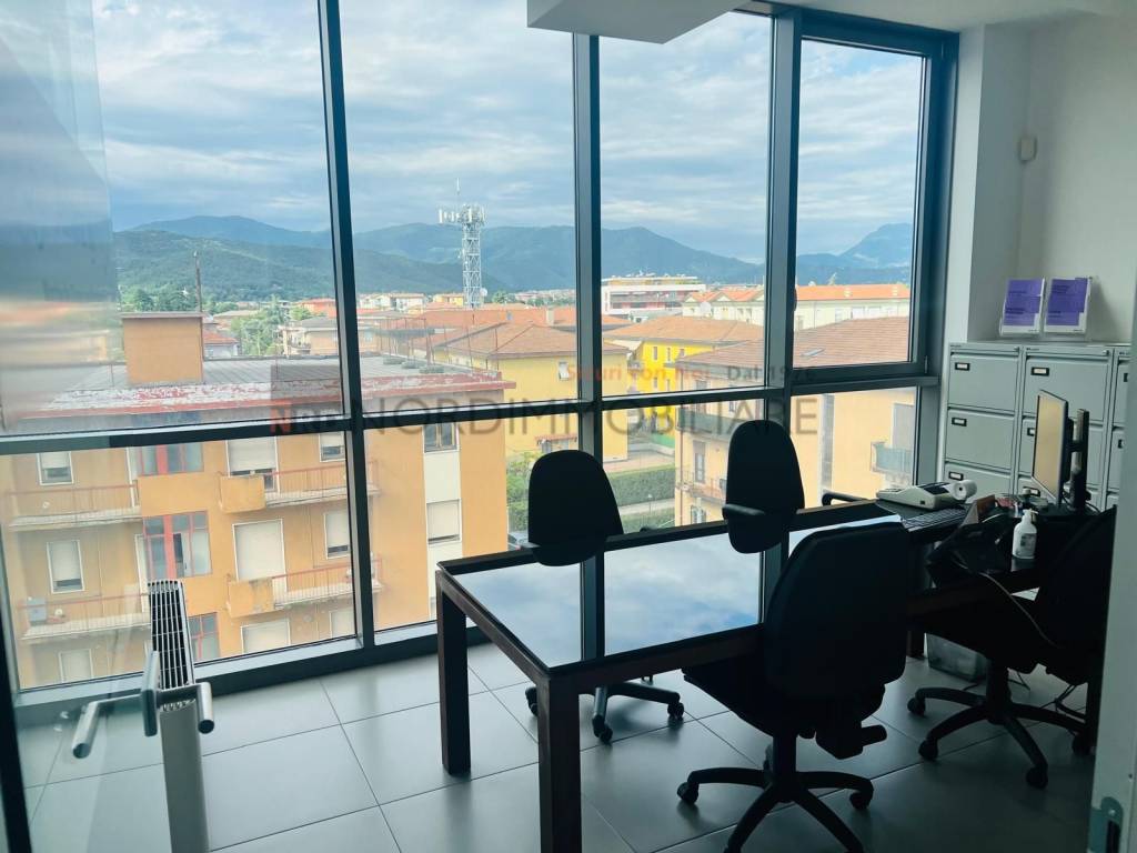 appartamento in vendita a Brescia in zona Villaggio Violino