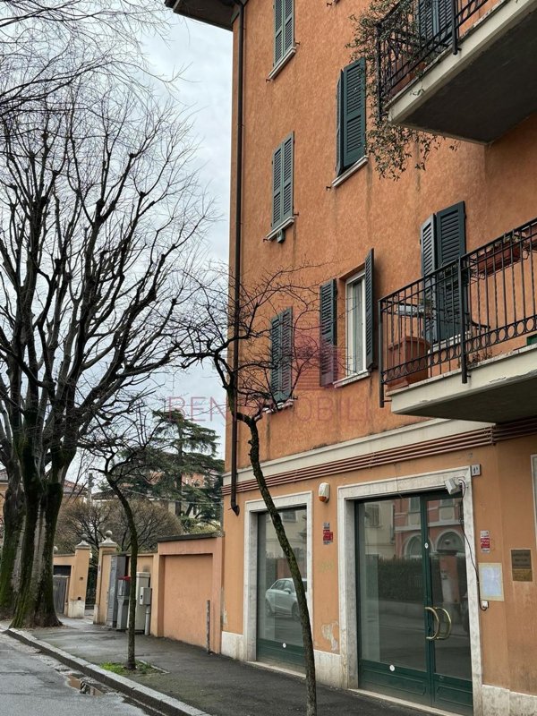 ufficio in vendita a Brescia in zona Fiumicello