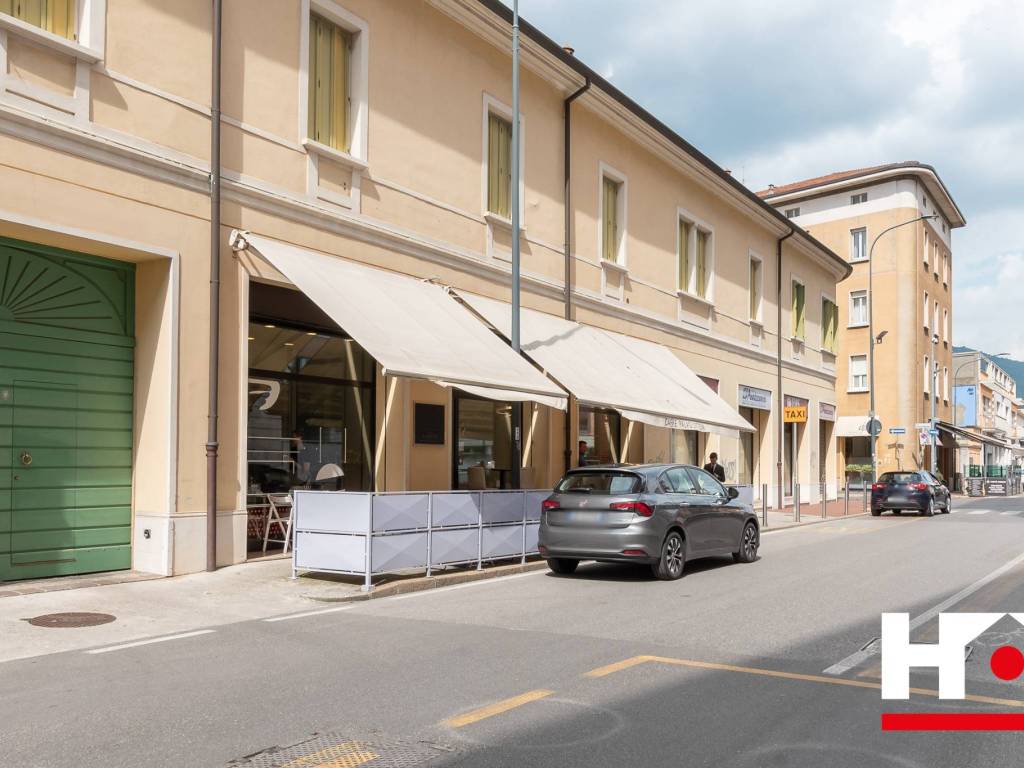 negozio in vendita a Brescia in zona Centro Storico