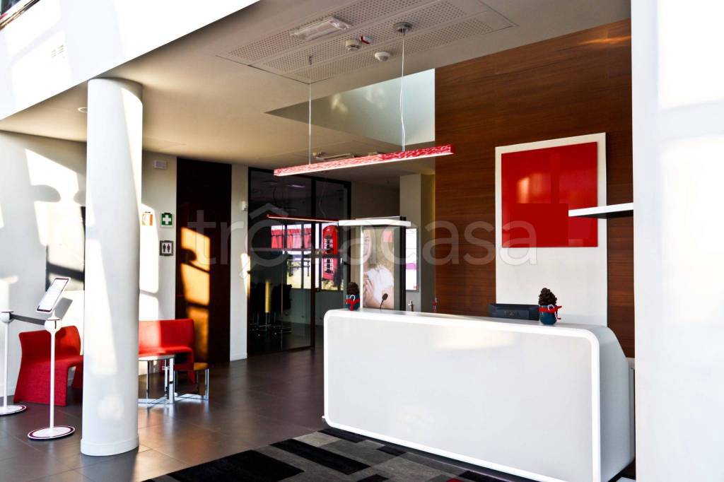 locale di sgombero in vendita a Brescia in zona Buffalora