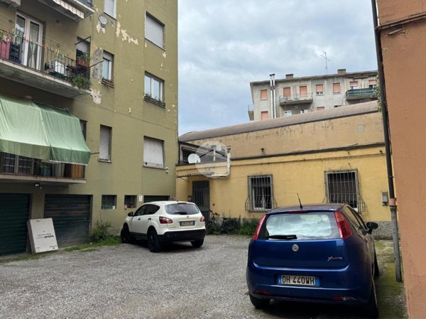 appartamento in vendita a Brescia in zona Porta Venezia