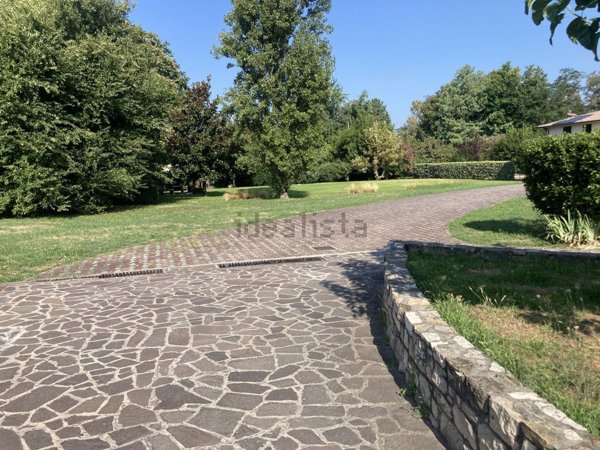 appartamento in vendita a Brescia in zona San Bartolomeo