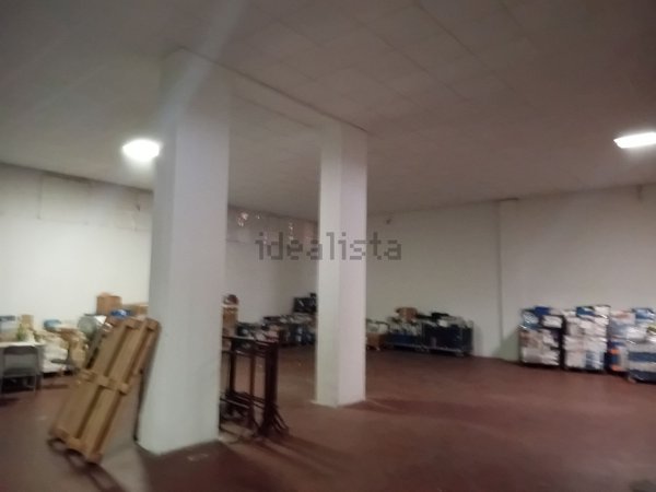 locale di sgombero in vendita a Brescia in zona Casazza