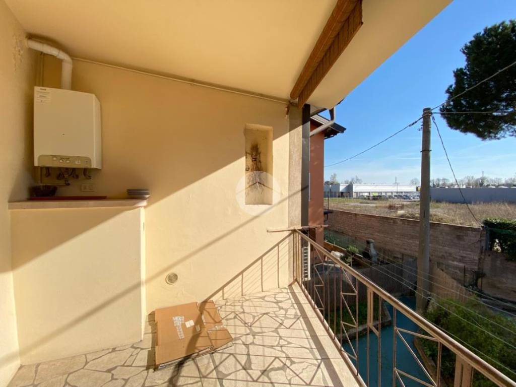 casa indipendente in vendita a Brescia in zona Sant'Eufemia