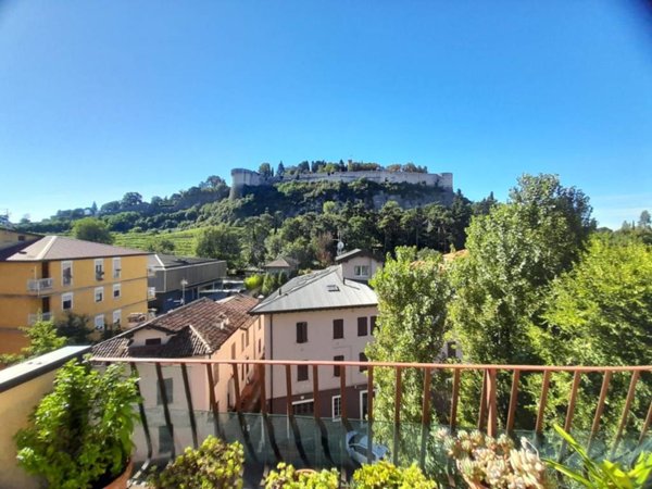 appartamento in vendita a Brescia in zona Crocifissa di Rosa