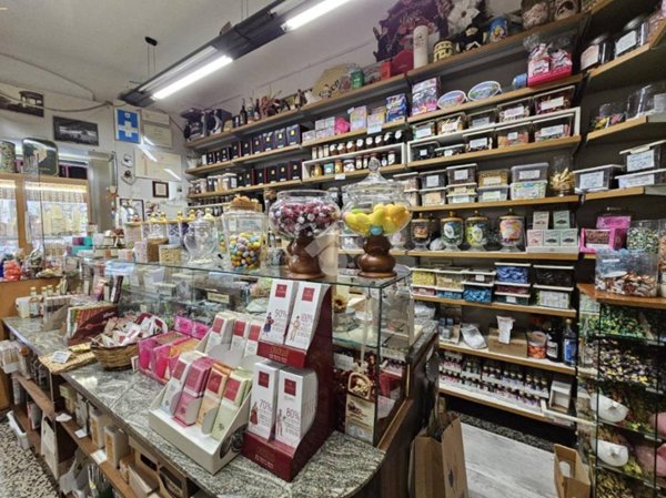 negozio in vendita a Brescia in zona Centro Storico