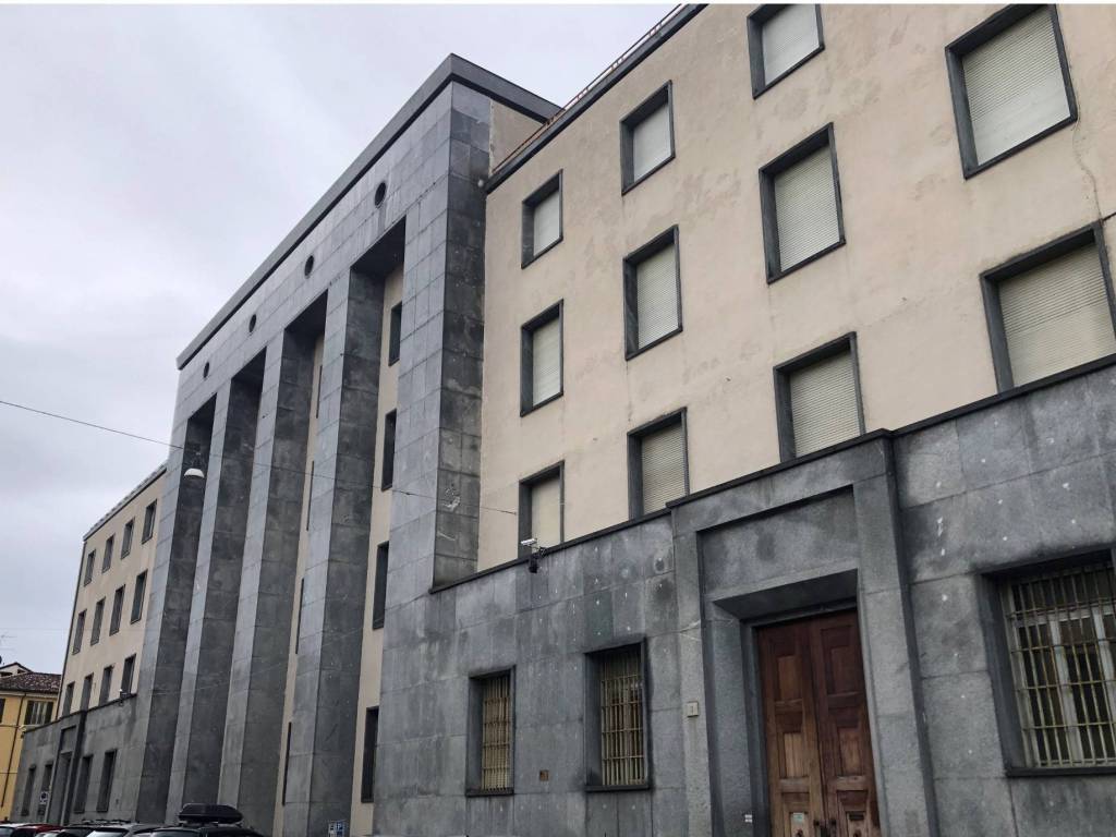 intera palazzina in vendita a Brescia in zona Centro Storico