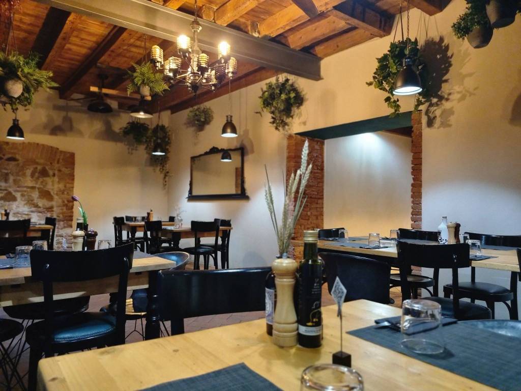 negozio in vendita a Brescia in zona Centro Storico