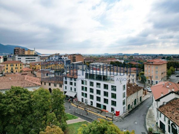 ufficio in vendita a Brescia in zona Centro Storico