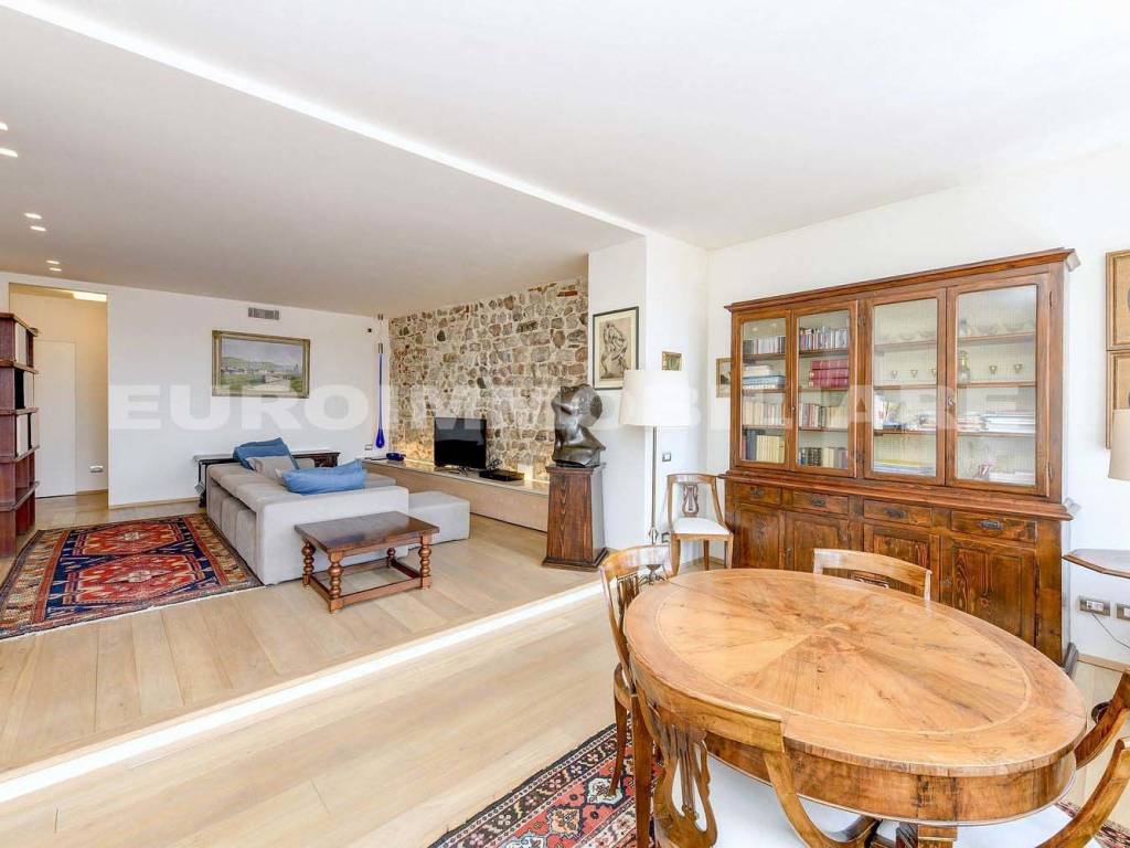 casa indipendente in vendita a Brescia in zona Caionvico