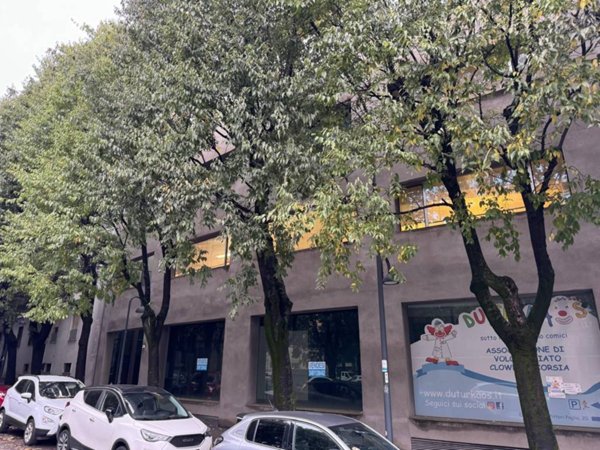 trivano in vendita a Brescia in zona Centro Storico
