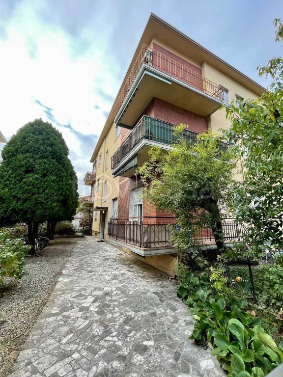 appartamento in vendita a Brescia in zona Urago/Mella