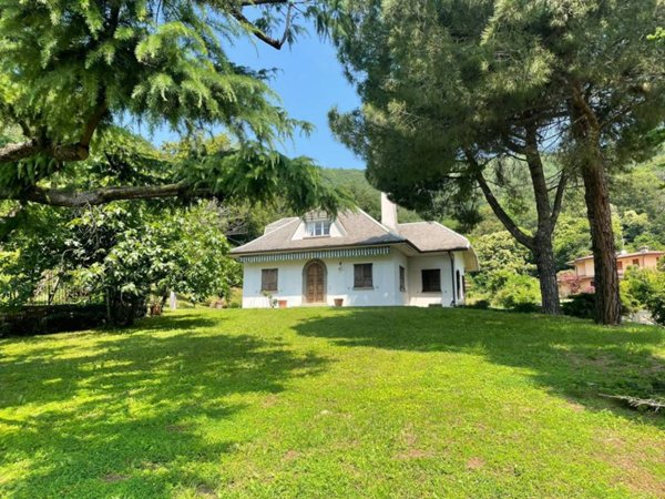 casa indipendente in vendita a Brescia in zona Villaggio Prealpino
