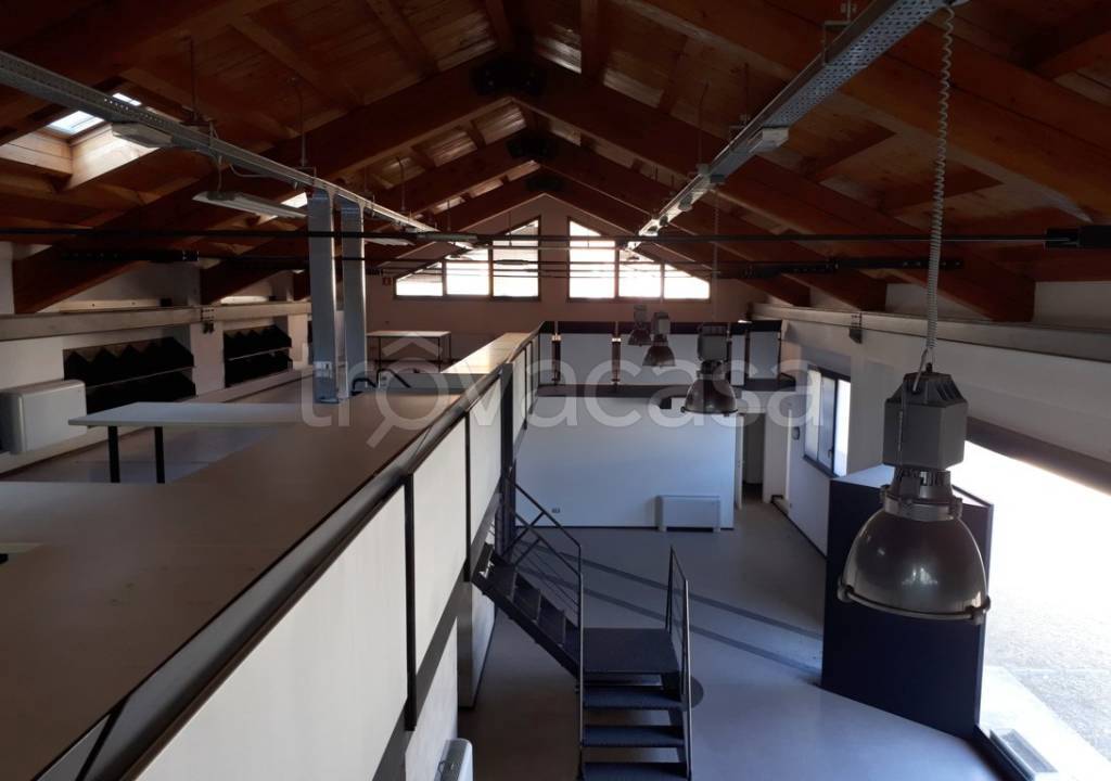 appartamento in vendita a Brescia in zona Quartiere Primo Maggio