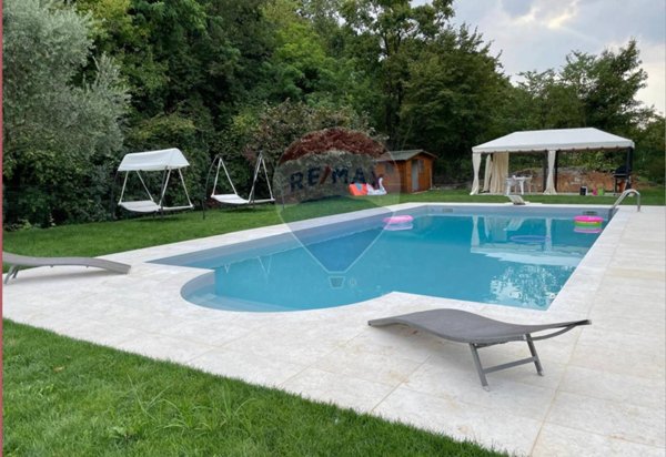 casa indipendente in vendita a Brescia in zona Mompiano