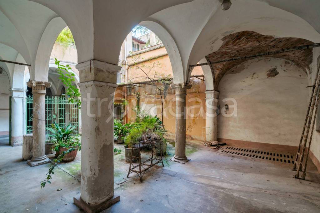 casa indipendente in vendita a Brescia