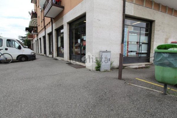 appartamento in vendita a Brescia in zona Quartiere Primo Maggio