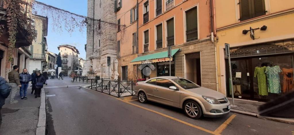negozio in vendita a Brescia