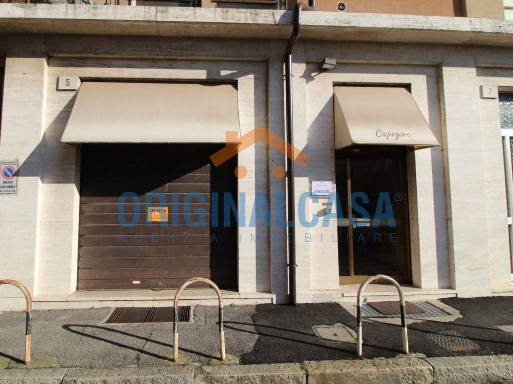 negozio in vendita a Brescia in zona Porta Venezia