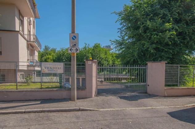 casa indipendente in vendita a Brescia in zona Fiumicello