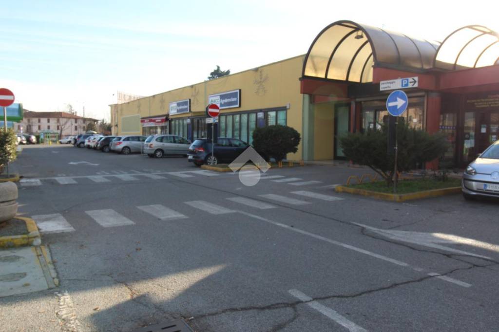 ufficio in vendita a Brescia in zona Lamarmora
