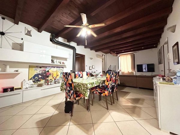 casa indipendente in vendita a Brescia in zona Lamarmora