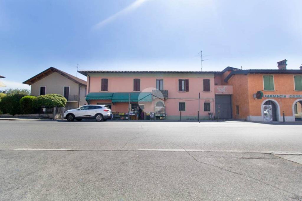 negozio in vendita a Brescia in zona San Polo