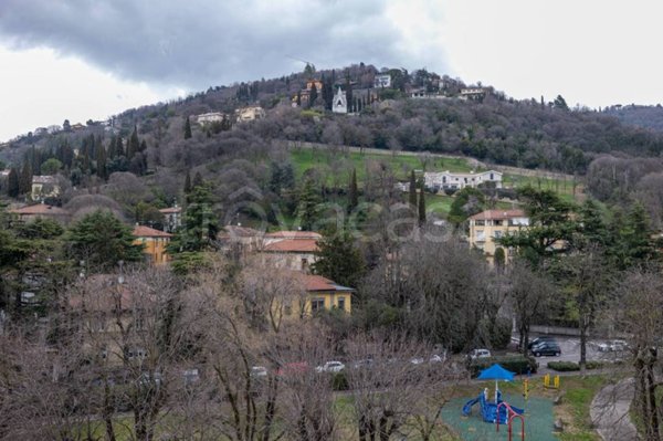 appartamento in vendita a Brescia in zona Porta Venezia