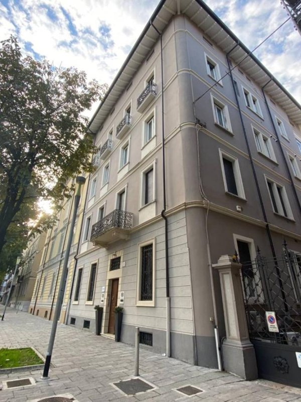 appartamento in vendita a Brescia in zona Centro Storico