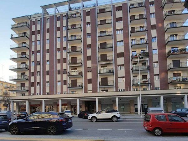 ufficio in vendita a Brescia in zona Crocifissa di Rosa