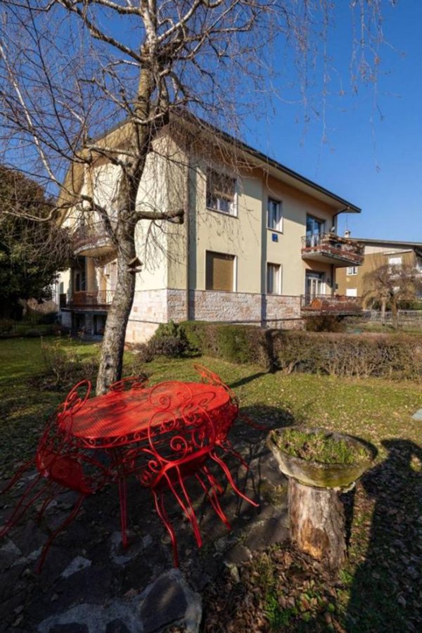 appartamento in vendita a Brescia in zona Mompiano