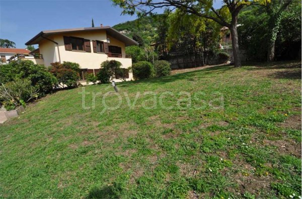 casa indipendente in vendita a Brescia
