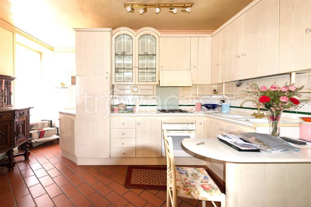 appartamento in vendita a Brescia in zona Centro Storico