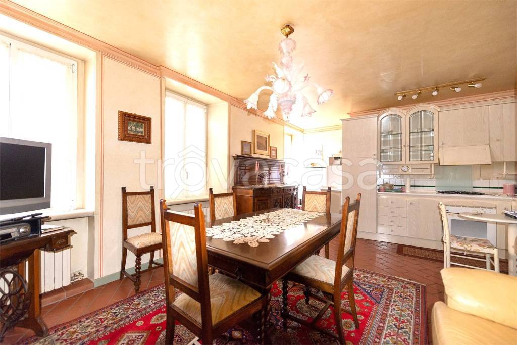 appartamento in vendita a Brescia in zona Centro Storico