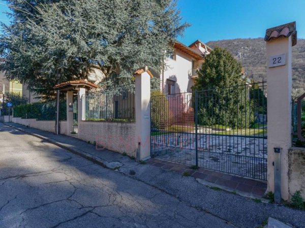 casa indipendente in vendita a Brescia in zona Sant'Eufemia