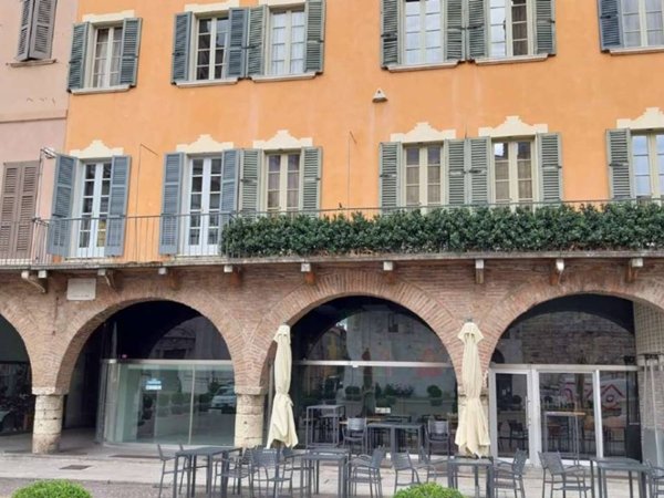 negozio in vendita a Brescia in zona Centro Storico